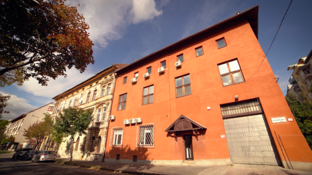 A Duna Művészegyüttes új székházának utcai nézete