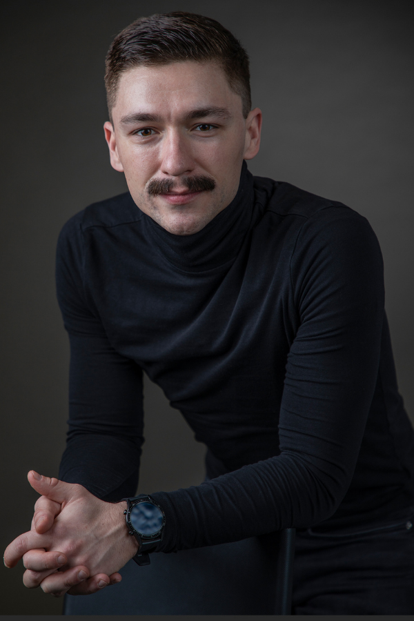 Chifor Lénárd tánckari tag portré